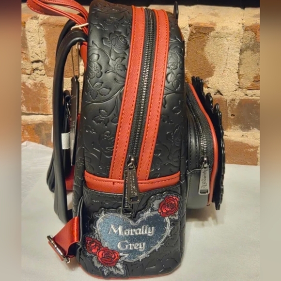 Loungefly Black and Red Skull Backpack - Picture 4 of 5